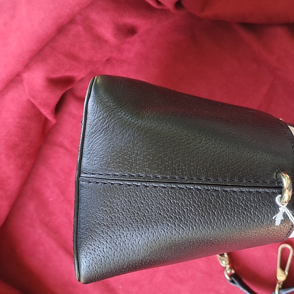 SOLD Kate Spade Soft White/ Black Pebble Leather Satchel/Crossbody EC - Picture 9 of 16